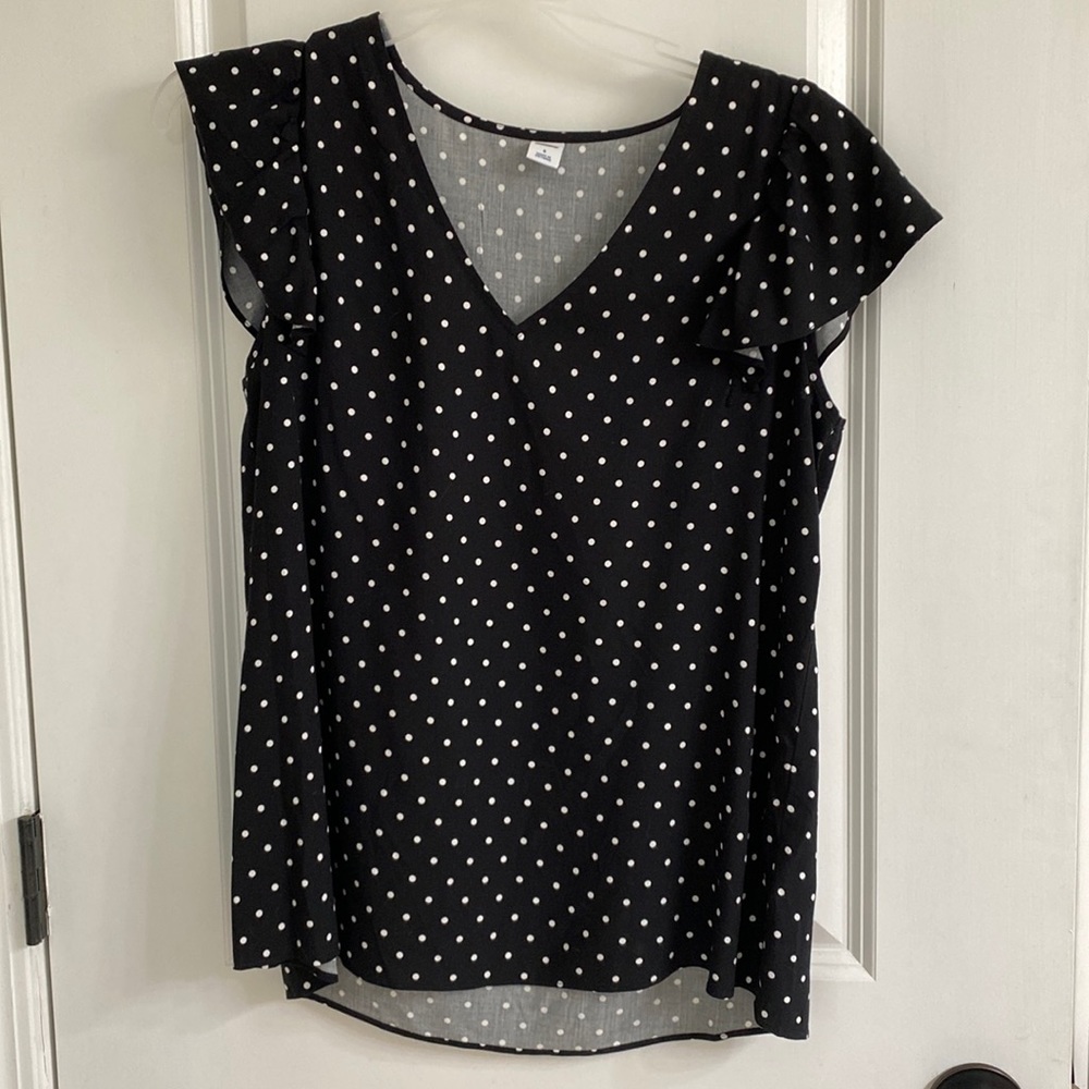 Old Navy black polka dotted tank